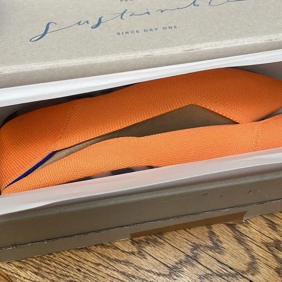 Rothy’s pointed toe flats tangerine, 9 1/2 NWT - Picture 2 of 10